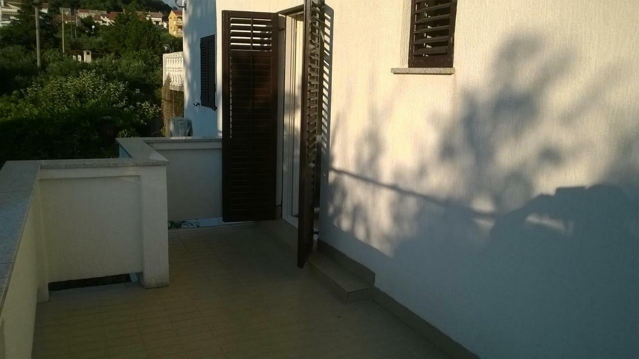 Apartments By The Sea Barbat, Rab - 17620 Barbat na Rabu 외부 사진